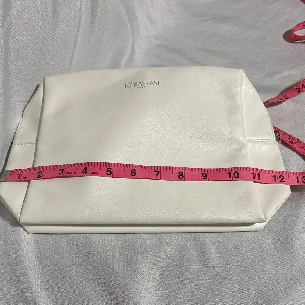 KERASTASE PARIS White Cosmetic Bag
